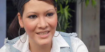 Ultah, Melanie Subono Dikado Tato