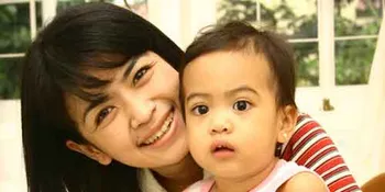 Yulia Rachman Lahirkan Anak Kedua