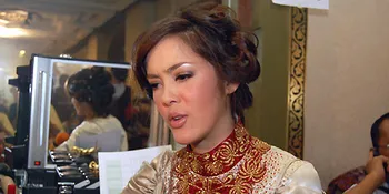 Cathy Sharon Ditipu Rekan Kerja