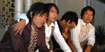 Bikin Video Klip, Personel Wali Ajak Istri