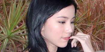 Jill Gladys Putuskan Pisah Dengan Delon