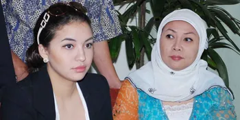 Banyak Persoalan, Ibunda Manohara Dirawat di RS