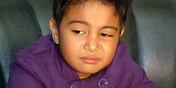 Sibuk Nyanyi, Umay Sering Izin Sekolah