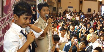 Debo dan Patton Tampil, Anak-Anak Histeris