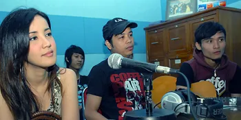 Tak Sengaja Lirik Mister Band Mirip Hidup Andi Soraya