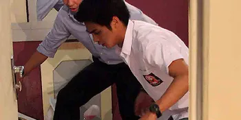 Ricky Harun Berani Setengah-Setengah