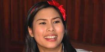Tahu Diri, Anya Dwinov Tolak Bernyanyi