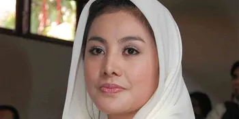 Hadiri Sidang Cerai, Cici Paramida Boyong Keluarga