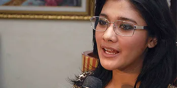 Naysila: Film '2012' Diambil Seninya Aja