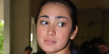 Alexandra Gottardo Ingin Kerja Sekaligus Liburan