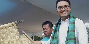 Surya Saputra, Silaturahmi Dulu Kerja Kemudian