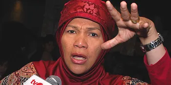 Dorce Gamalama Ajak Artis Ikutan Konser Amal Padang