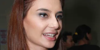 Marissa Pilih Kerjaan, Tetap Lanjut Sekolah