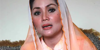 Kristina: Tien Santoso Penata Rias Terbaik