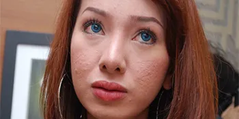 Devita Rusdi Kepergok Jalan Bareng Aditya Herpavi