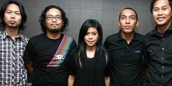 Cokelat Tak Akan Vakum
