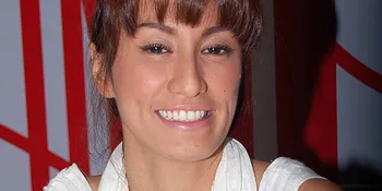 Gabung WWF, Davina Buang Fasilitas Bintang Lima