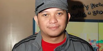 'Last Call', Terinspirasi Dari Penerbangan Yang Ditunda