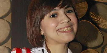 Rizna Nyctagina Tak Merasa Bersinar 