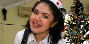 Tina Toon, Bermalam Tahun Baru di Singapura