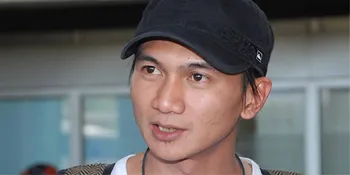Anji Drive, Menyayangkan Gus Dur Jadi Presiden RI