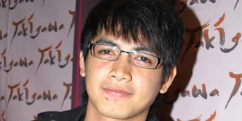 Sembuh Dari Sakit, Tommy Kurniawan Umroh