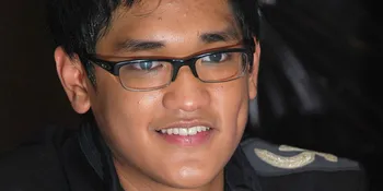 Afgan Tak Lewatkan Kesempatan Main Bareng Deddy Mizwar