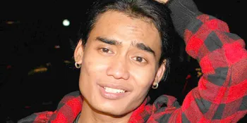 Charlie ST12 Takut Naik Pesawat Terbang