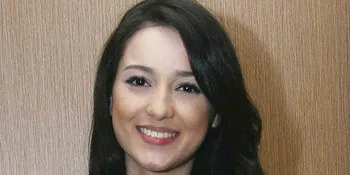 Julie Estelle Naikkan Berat Badan 4 Kg