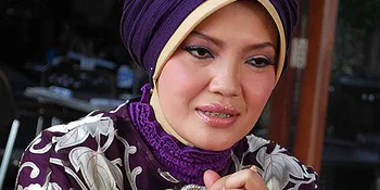 Ratih Sanggarwati Pergi Haji Untuk Yakinkan Diri Jadi Cabup
