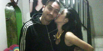 Foto Ciuman Mesra Poppy Gisela - Gary Iskak Beredar