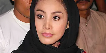 Bayar Nazar, Cici Paramida Lupakan Mantan Suami