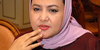 Emilia Contessa Jadi Caleg, Denada Tak Setuju