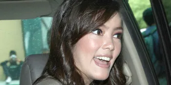 Terus Dihubungkan Dengan Mantan, Cathy Sharon Jengah 