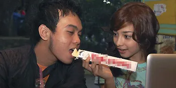 Nikita Willy Tertangkap Kamera Mesra Dengan Adhareza