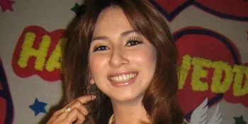 Ferry Maryadi - Deswita Maharani Kepergok Jalan Bareng