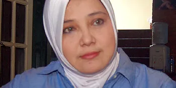 Keukeuh Cerai, Fanny Bauty Yakin Didukung Lutfiah Sungkar
