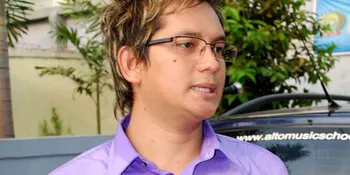 Josh Pieter Pasang Foto Anak Sheila di Facebook