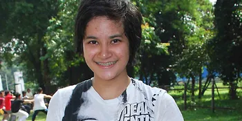 Yukino Almira Geluti Parkour