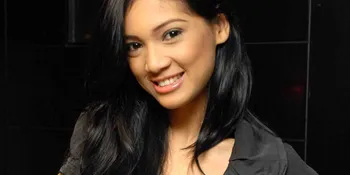 Eva Asmarani Siap 'Melacur'