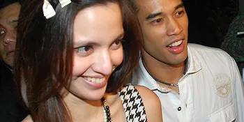 Presiden SBY Bakal Jadi Saksi Pernikahan Nia - Ardie