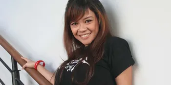 Jadi Vokalis Geger Band, Rindu AFI Nervous 