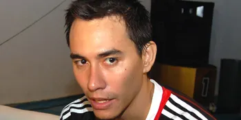 Darius Sinathrya Anggap Penting Jaga Keindahan Tubuh