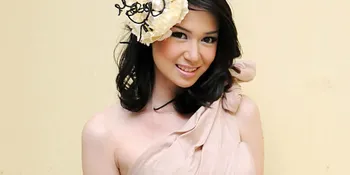 Laura Basuki Risih Dengan Fans Lebay 