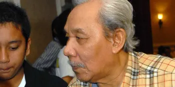 Stroke, Ebet Kadarusman Koma