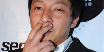 Ringgo Anggap Fatwa Haram Merokok Sedikit Kelewatan