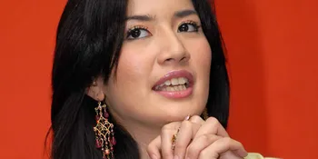 Asti Ananta, Jomblo Temani Karirnya