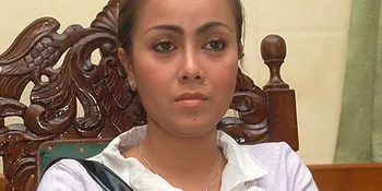 Rency Milano 'Capek' Jadi Istri Rocky