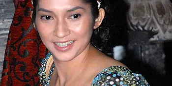 Vira Yuniar Belum Kepikir Cari Pendamping Baru