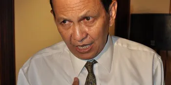 Roy Marten - Imam S Arifin, Sama-Sama Kesandung Dua Kali